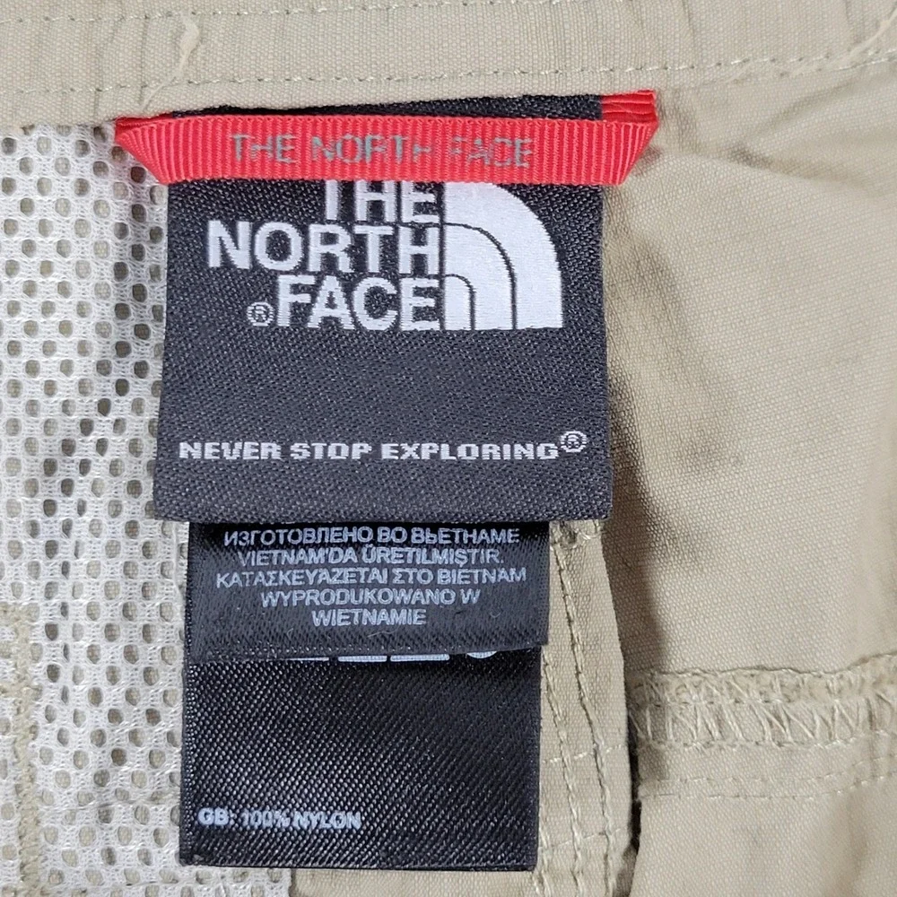 The North Face Mens Cargo Shorts Tan Size 32 Utility Outdoor Casual‎